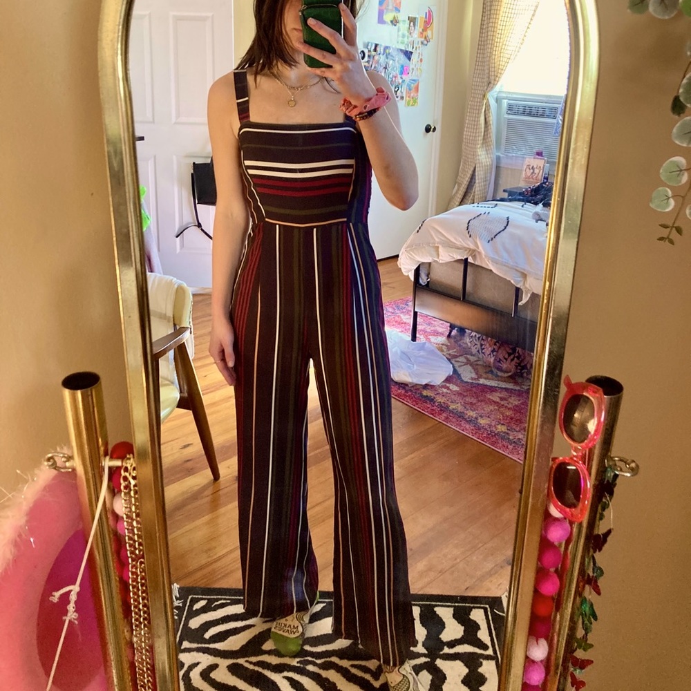 STRIPED JUMPSUIT w square neckline